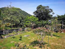 Flower Garden Cabin