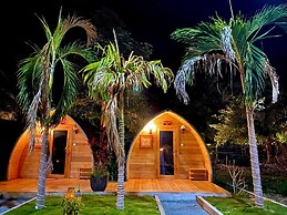 Flower Garden Cabin