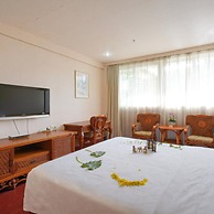 Southeast Huadu Hot Spring Hotel