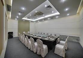 Southeast Huadu Hot Spring Hotel