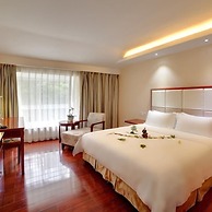 Southeast Huadu Hot Spring Hotel