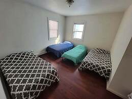 Bedrooms near Fenway & Downtown Boston