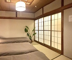 TSUKI Tsuruhashi House