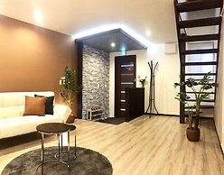 TSUKI Tsuruhashi House