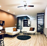 TSUKI Tsuruhashi House