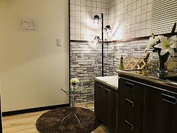 TSUKI Tsuruhashi House