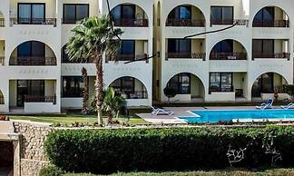 The Hill View Apartment