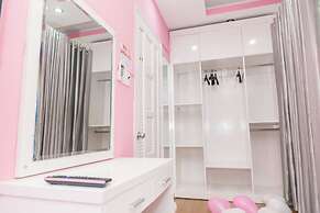 Light and Night Villa