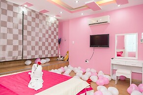 Light and Night Villa