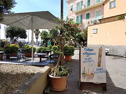 Holiday Apartment near Sea Cogoleto