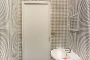 OYO 1512 Hotel Harley