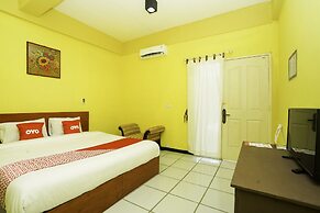 OYO 2493 Lotus Hotel Syariah