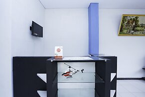 OYO 2493 Lotus Hotel Syariah