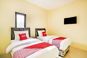 Super OYO 2509 Hotel Tebel 19