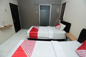 OYO 2524 Royal Borneo Guesthouse