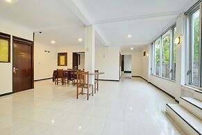 OYO 2519 Mayang Garini