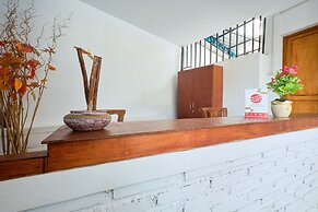 OYO 2519 Mayang Garini