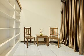 OYO 2519 Mayang Garini