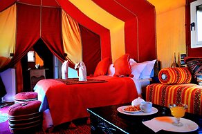 Merzouga Paradise Luxury Camp