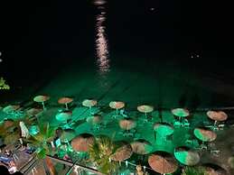 Greek Pride Seafront Hotel