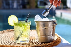 Greek Pride Seafront Hotel