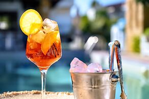 Greek Pride Seafront Hotel