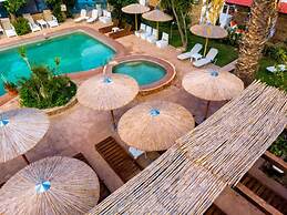 Greek Pride Seafront Hotel