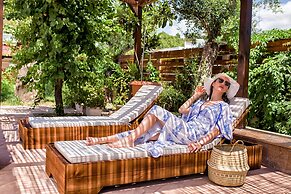 Greek Pride Seafront Hotel