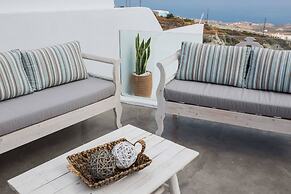 The Grand Cave House