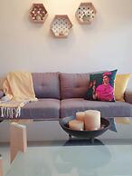 Plaza Ñuñoa - Metro Chile España