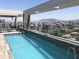 Plaza Ñuñoa - Metro Chile España