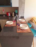 Plaza Ñuñoa - Metro Chile España