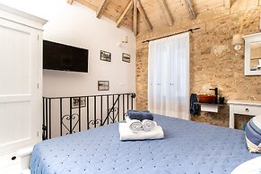 Koskinou Traditional House