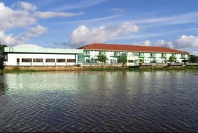 Amazon River Resort Hotel