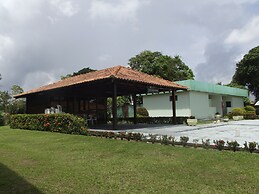 Amazon River Resort Hotel