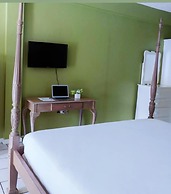 Bay Heights Bed and Breakfast