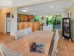 Fabulous Pet Friendly Family Home - 3 Carribean Court