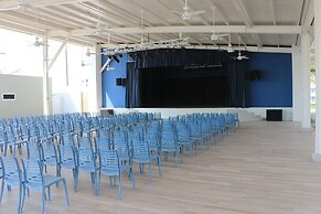 Oceana Resort & Conventions - All Inclusive