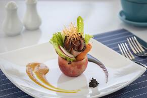 Oceana Resort & Conventions - All Inclusive