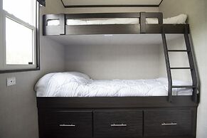 Great Blue Resorts - Woodland Estate