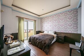 Chingjing New Paradise B&B