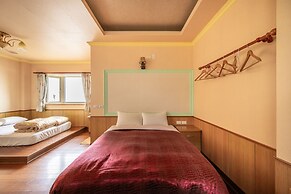 Chingjing New Paradise B&B