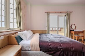 Chingjing New Paradise B&B