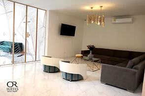 Hotel OR Suites
