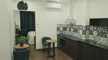 Sen Yangon Lakeview Hotel