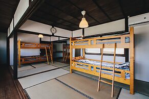 Hostel Dockhouse