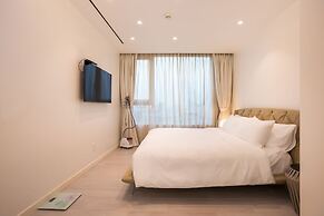 M Suites by S Home