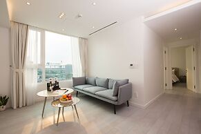 M Suites by S Home