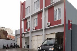 Super OYO 2183 Cibeureum Residence