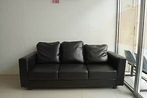 Super OYO 2183 Cibeureum Residence